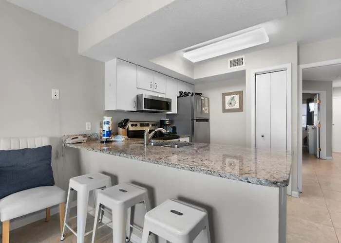 Seacrest 402 By Youngs Suncoast
